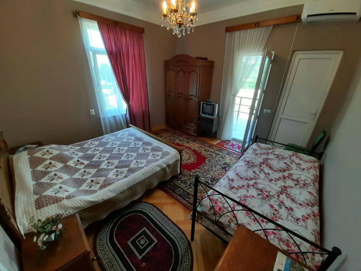 فندق Kemeni Garden باتومي المظهر الخارجي الصورة